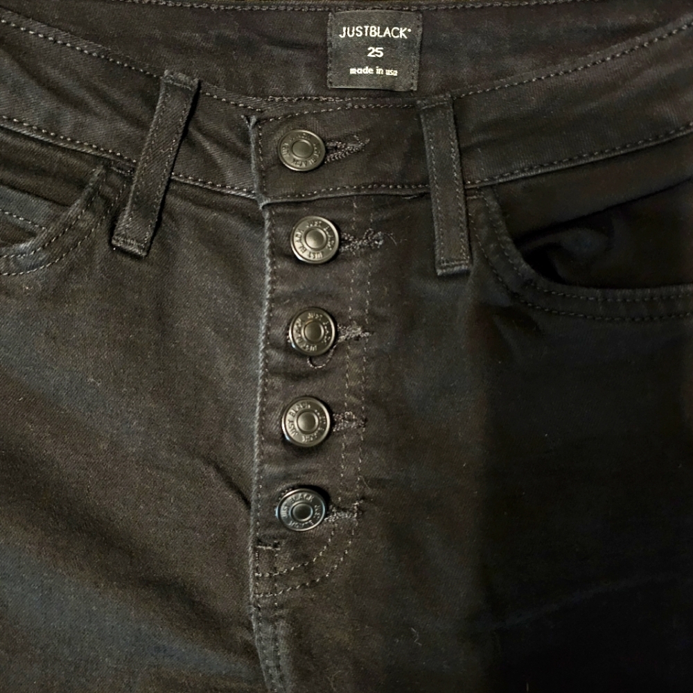 Black Skinny Jeans